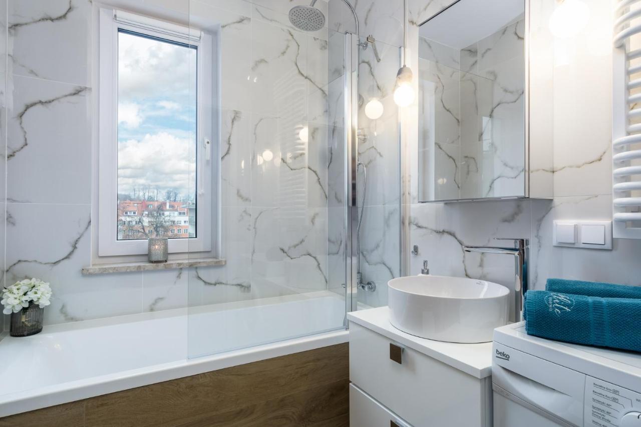 Elite Apartments Family City Center Гданьск Экстерьер фото