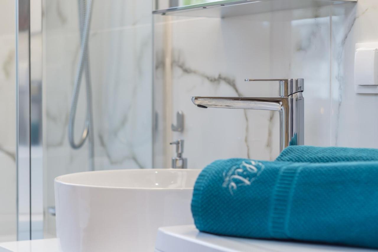 Elite Apartments Family City Center Гданьск Экстерьер фото